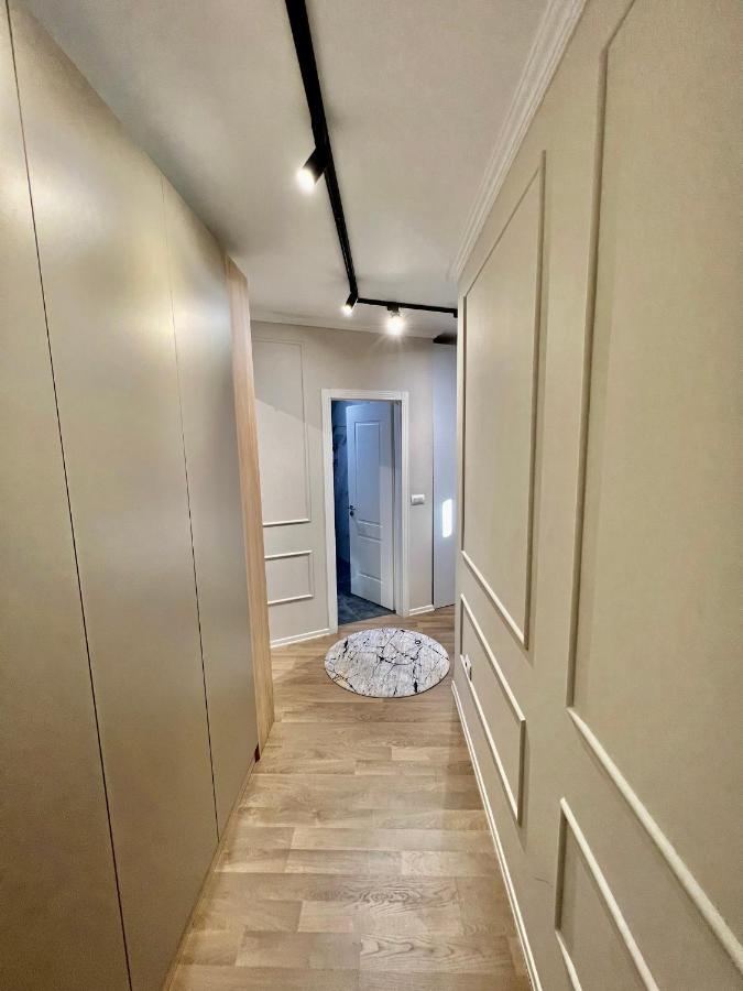 Experience New Bazaar Apartment 01 Tirana Buitenkant foto